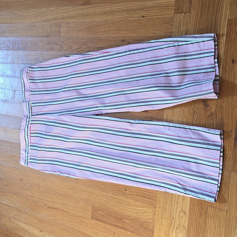 In Moda Striped pants, size 12